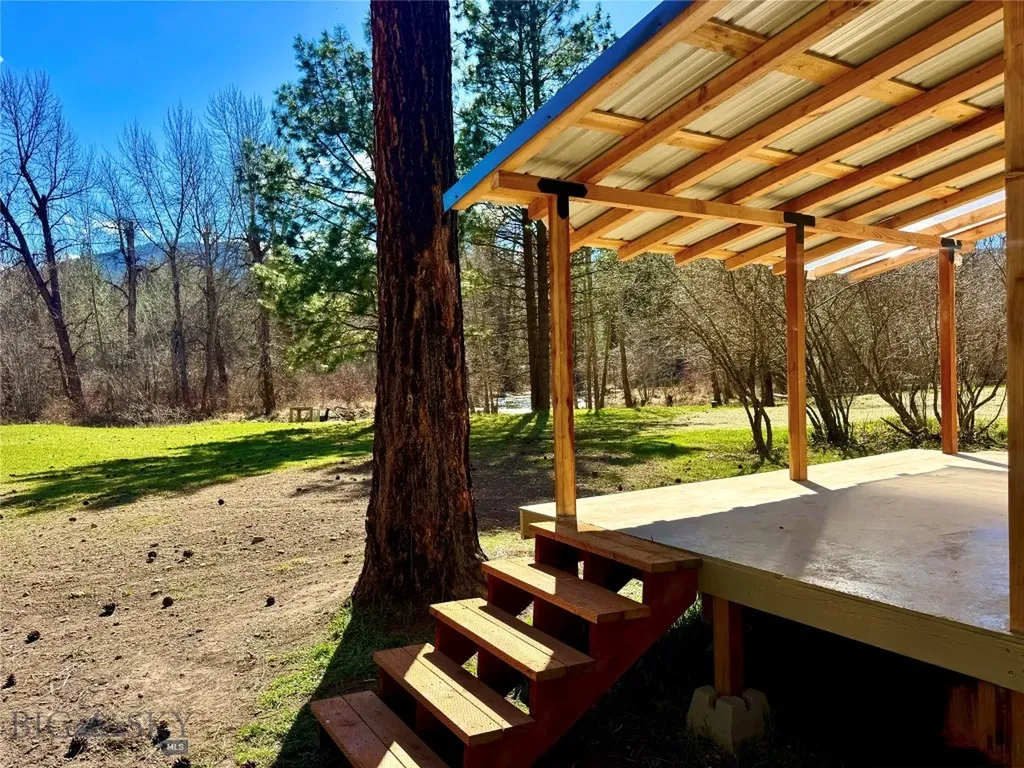 21481 Nine Mile Road Huson MT 59846