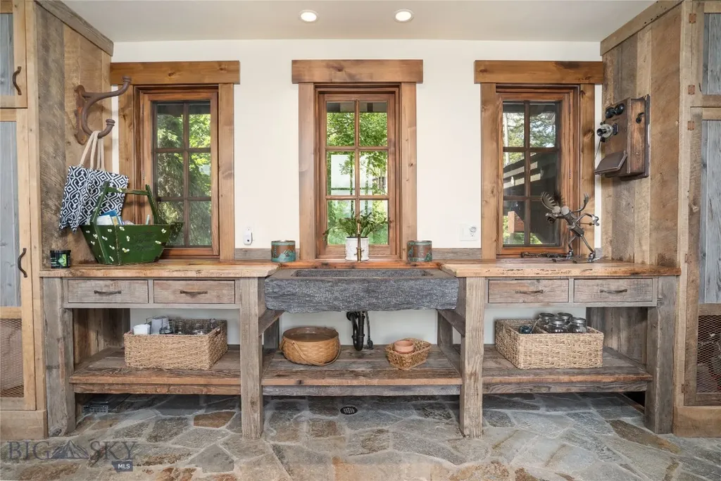 1263 Spencer Ridge Road Whitefish MT 59937