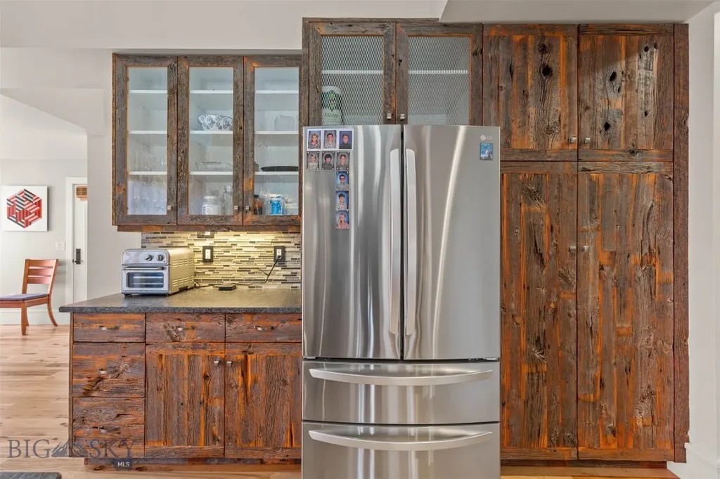 1428 Post Drive Bozeman MT 59715