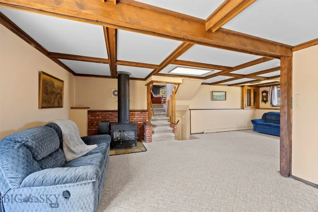 129 Aspen Butte MT 59701