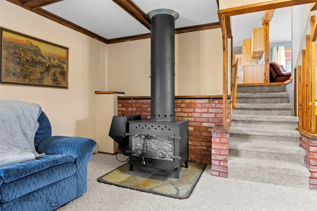 129 Aspen Butte MT 59701