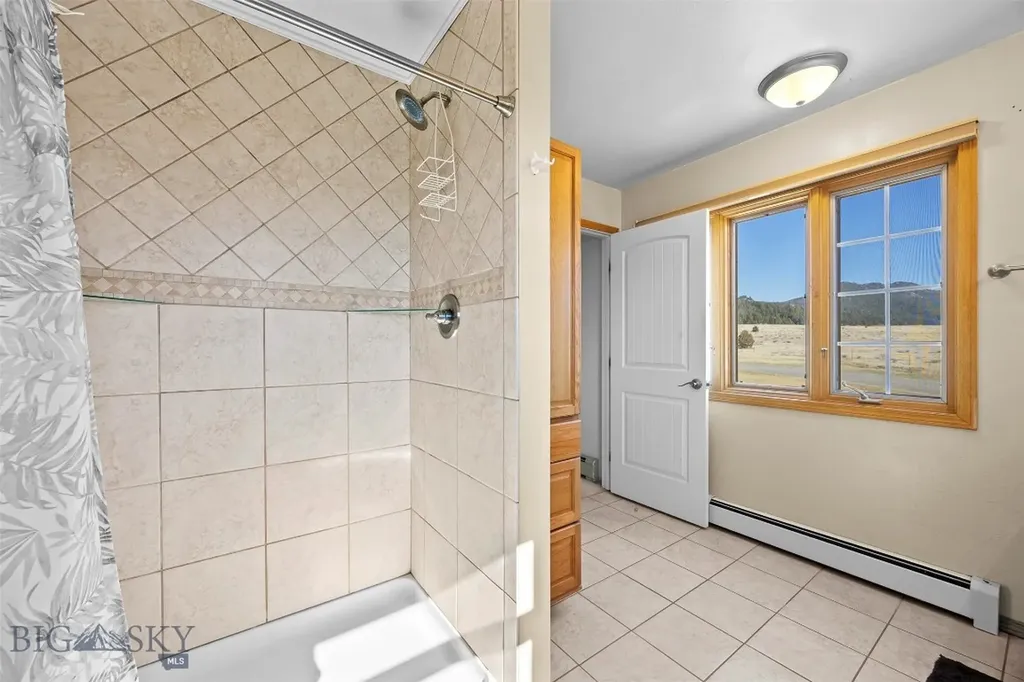 129 Aspen Butte MT 59701