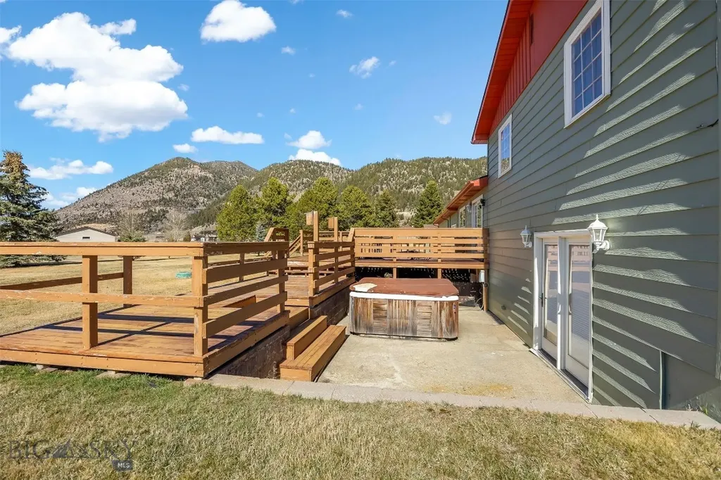 129 Aspen Butte MT 59701