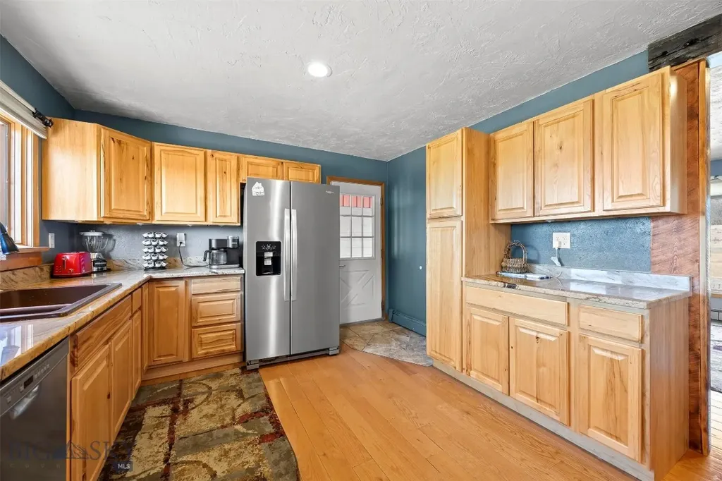 129 Aspen Butte MT 59701