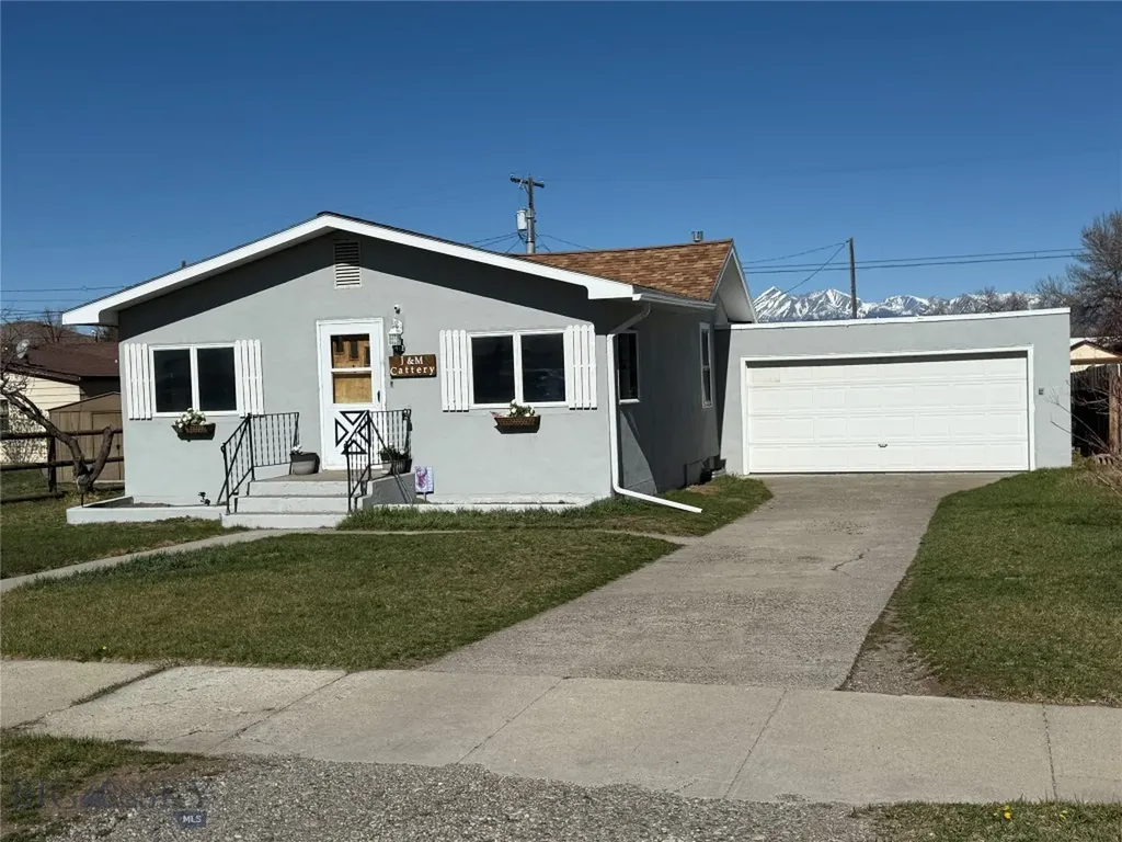412 W 4th Big Timber MT 59011