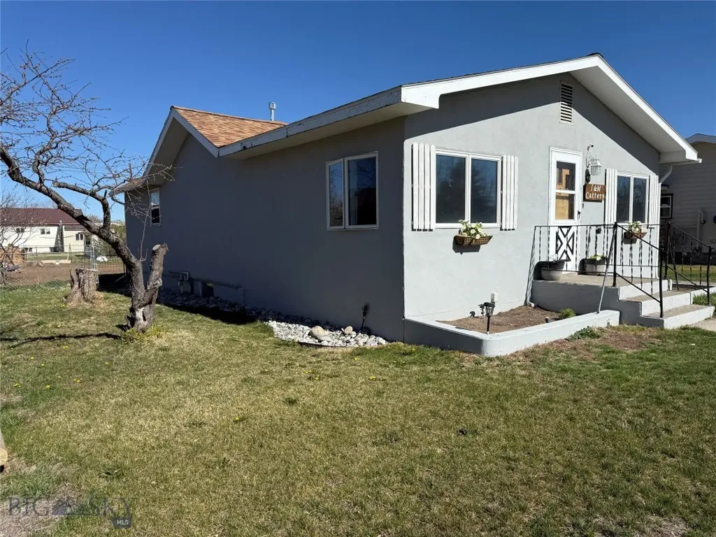 412 W 4th Big Timber MT 59011