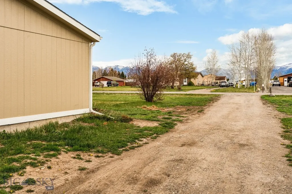 205 Tracy Ann Drive Belgrade MT 59714