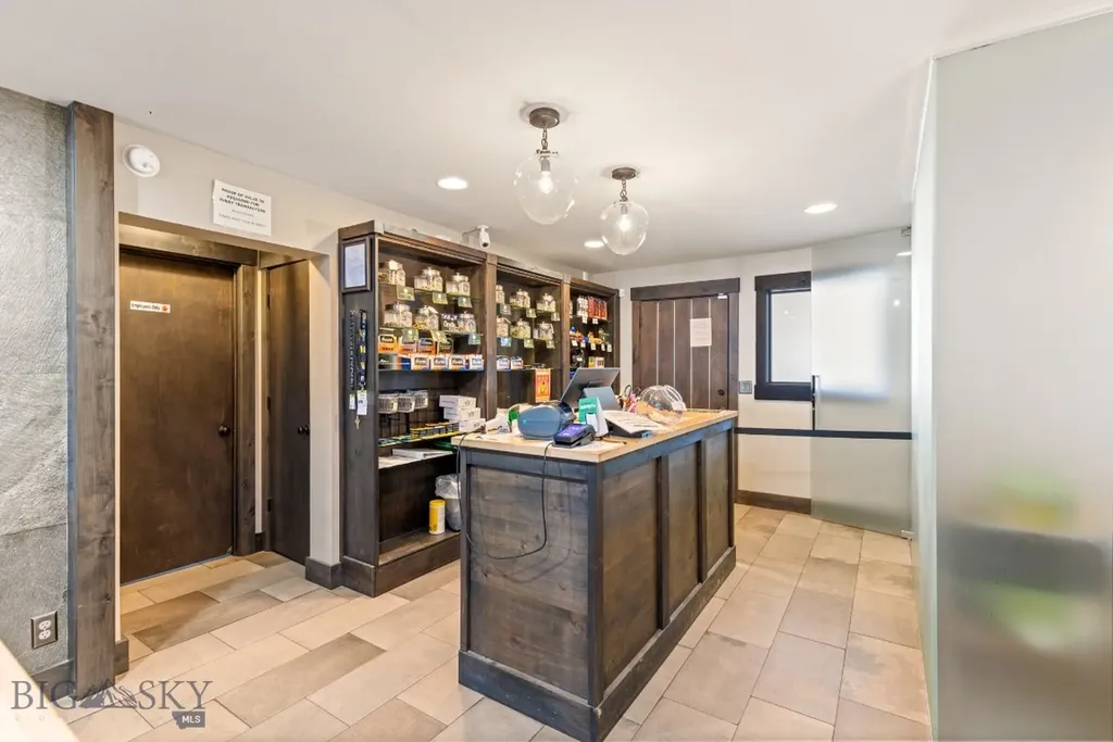 120 Big Pine Big Sky MT 59716