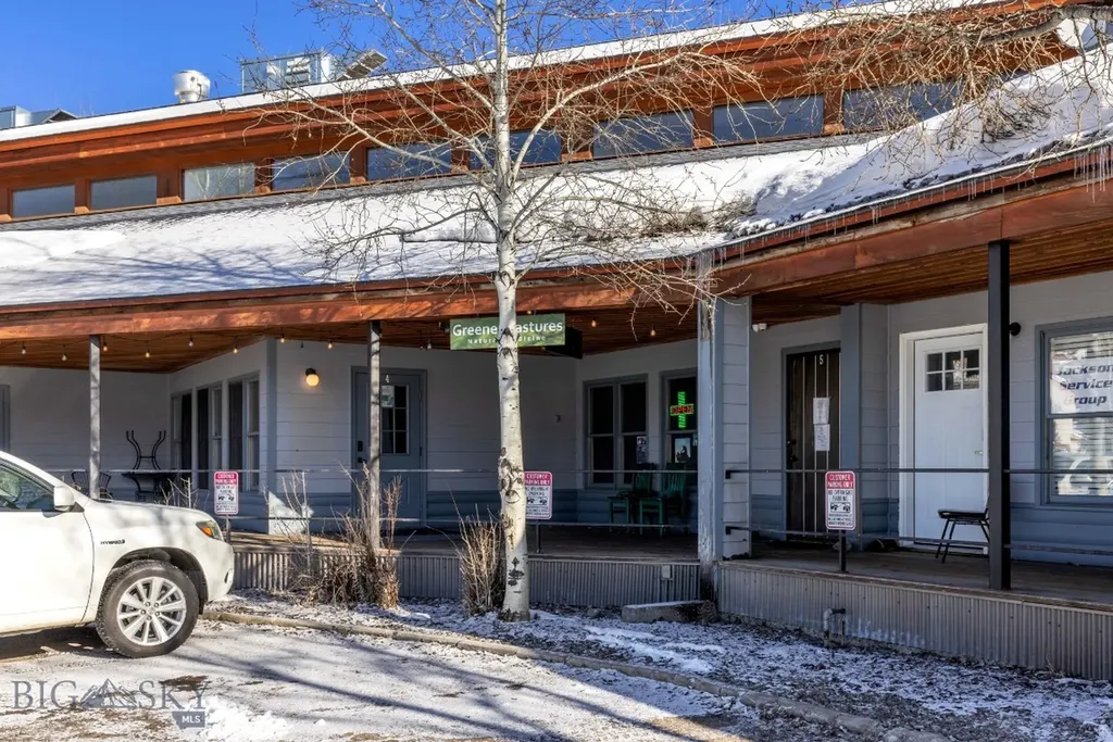 120 Big Pine Big Sky MT 59716