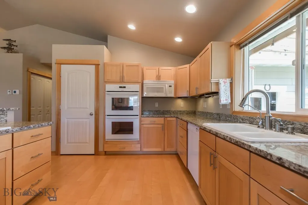516 Circle F Trail Bozeman MT 59718
