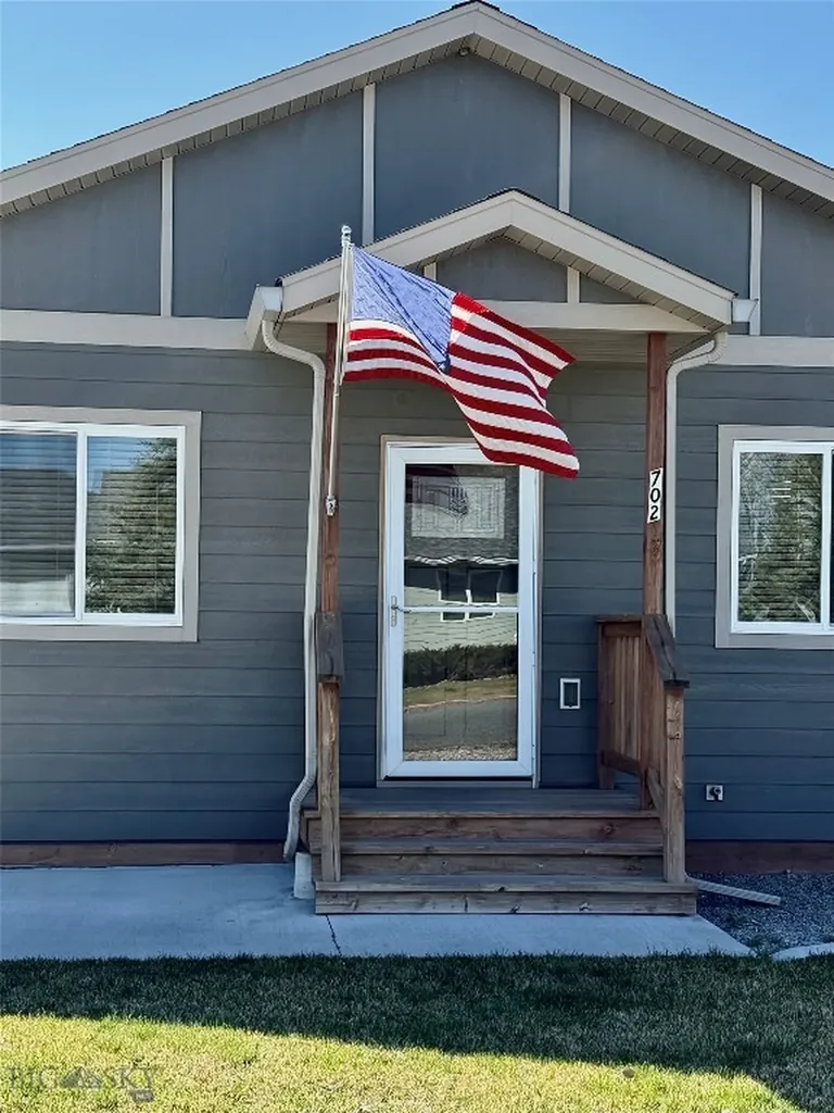 702 F Street Townsend MT 59644