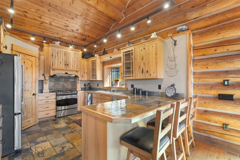 1062 Johnny Martinez Bozeman MT 59715