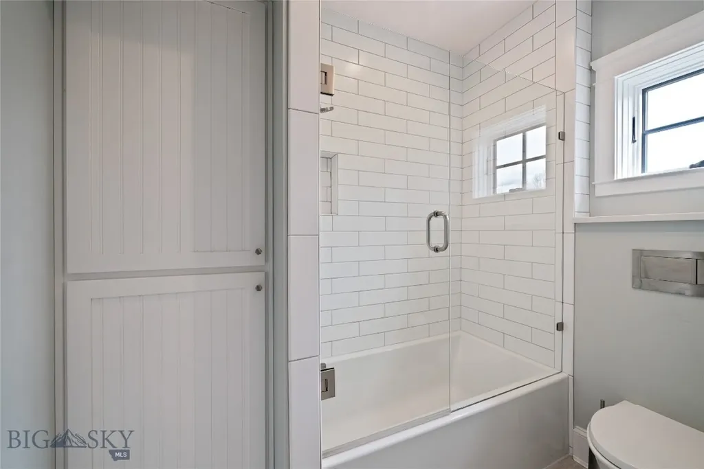 515 S Black Avenue Bozeman MT 59715