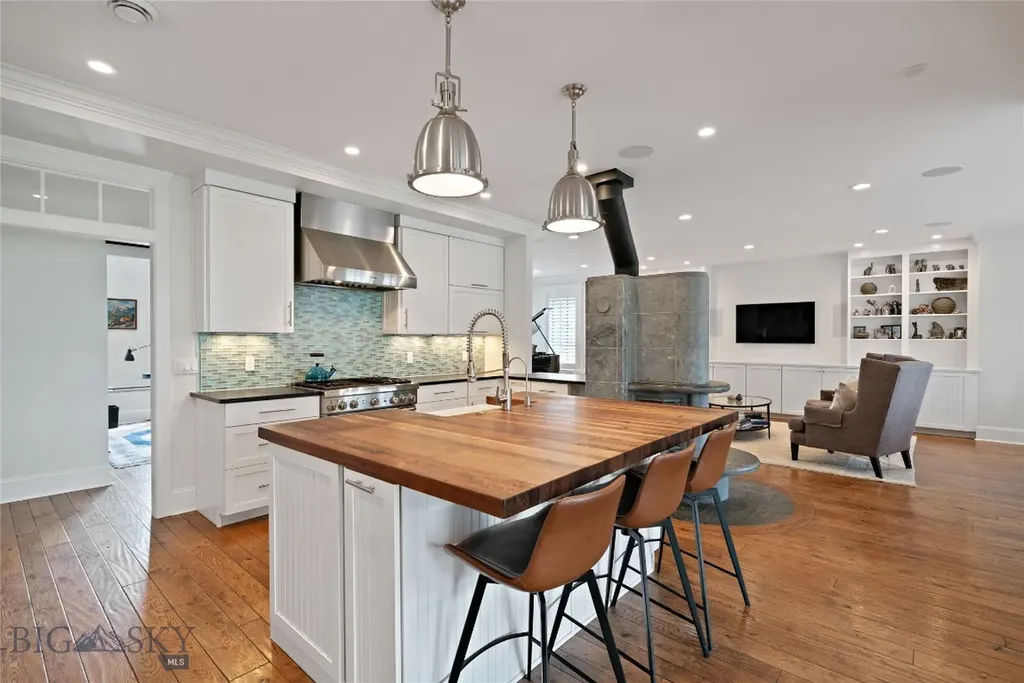 515 S Black Avenue Bozeman MT 59715