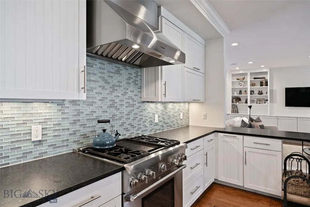 515 S Black Avenue Bozeman MT 59715