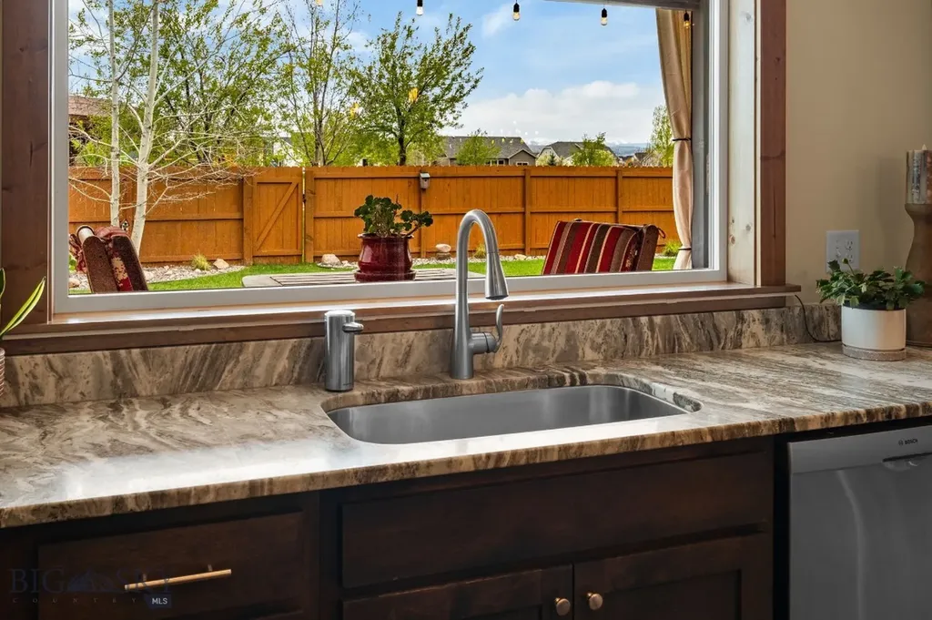 34 Knadler Drive Bozeman MT 59718