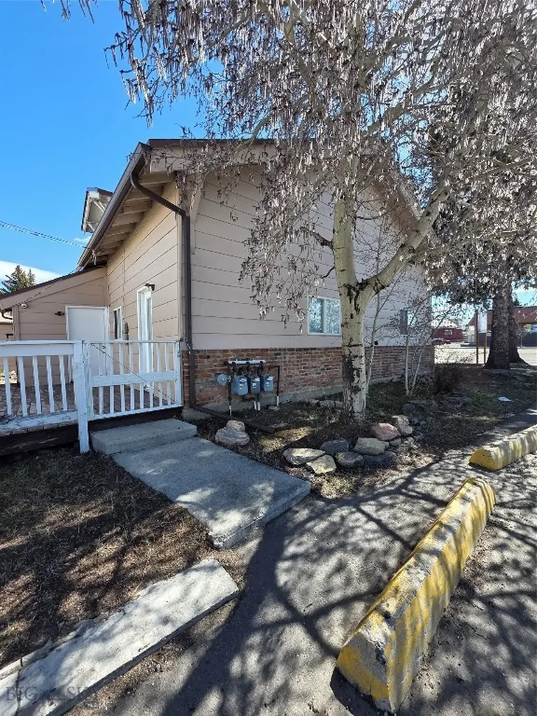 1651 Grand Avenue Butte MT 59701