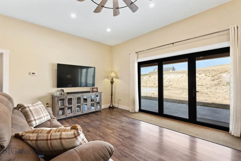 88 Hilltop Vista Loop Three Forks MT 59752