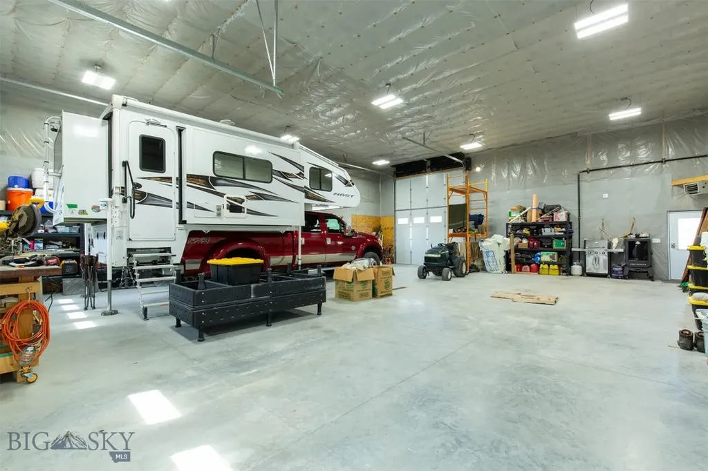 88 Hilltop Vista Loop Three Forks MT 59752