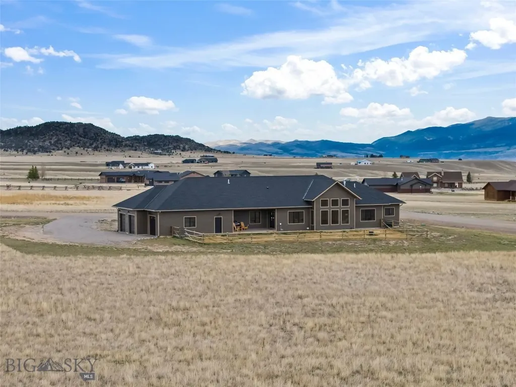 5 Bugle Court Ennis MT 59729