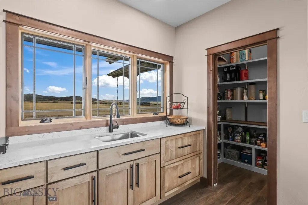 5 Bugle Court Ennis MT 59729