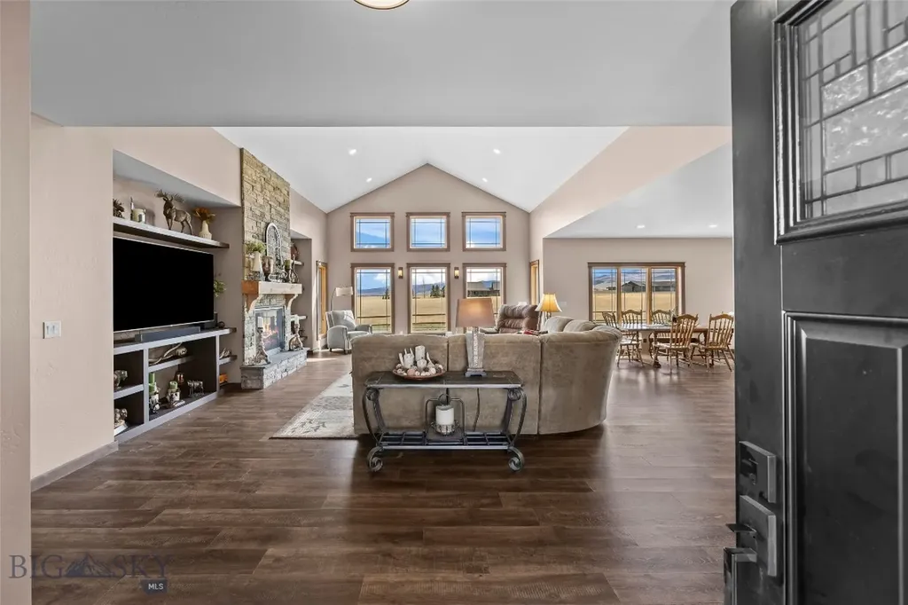 5 Bugle Court Ennis MT 59729