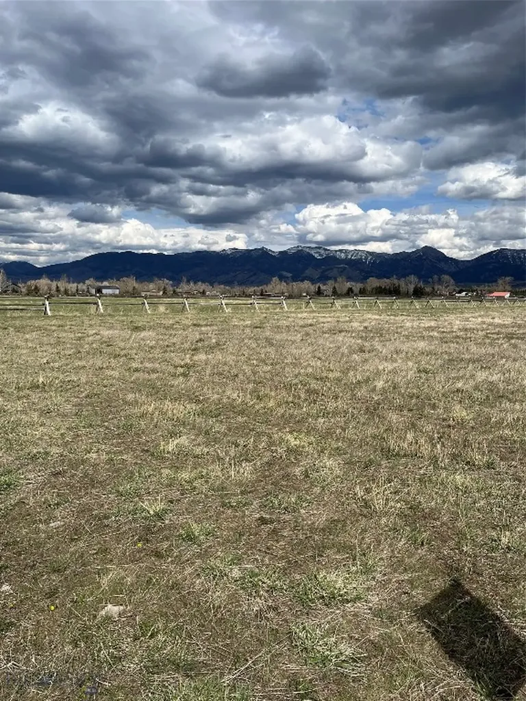 7056 E Baseline Belgrade MT 59714