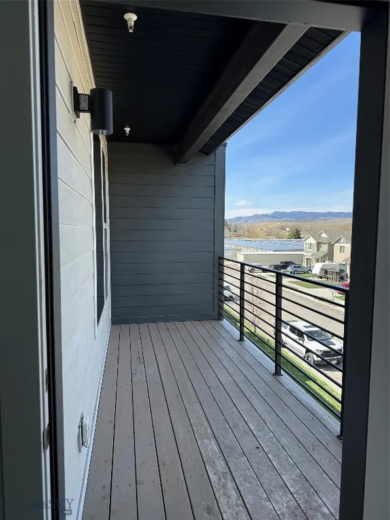2222A Willow Drive Livingston MT 59047