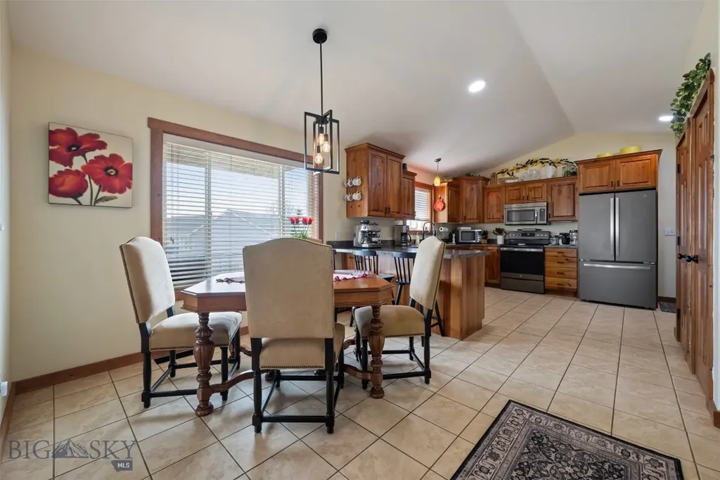 338 Expedition Drive Dillon MT 59725