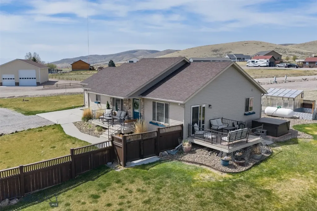 338 Expedition Drive Dillon MT 59725