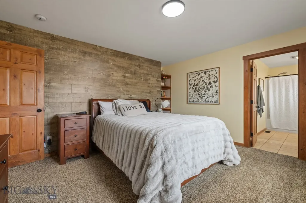 338 Expedition Drive Dillon MT 59725