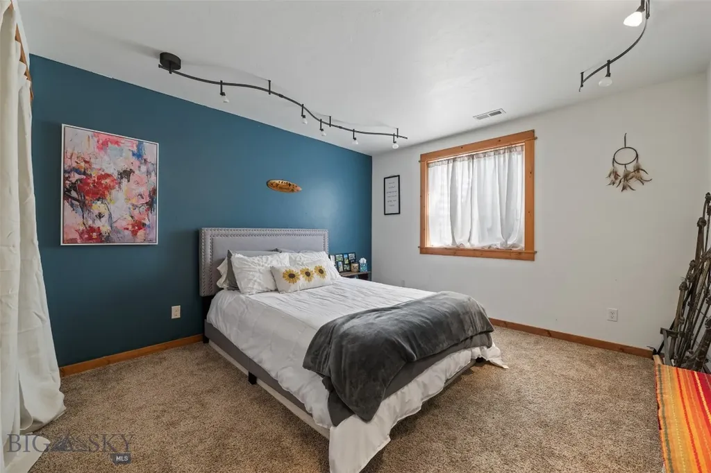 338 Expedition Drive Dillon MT 59725