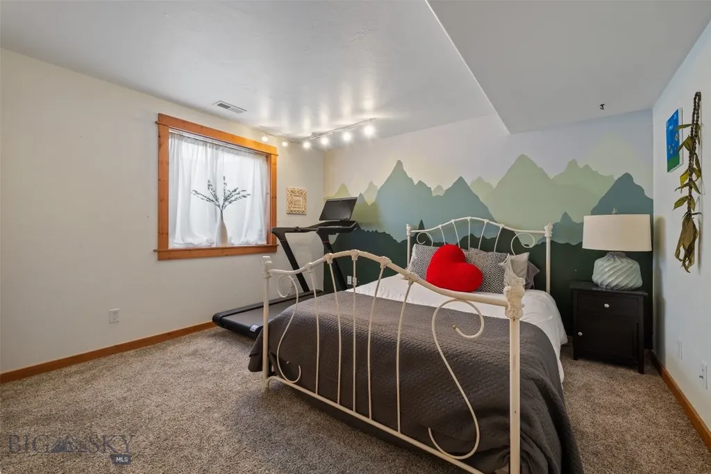 338 Expedition Drive Dillon MT 59725