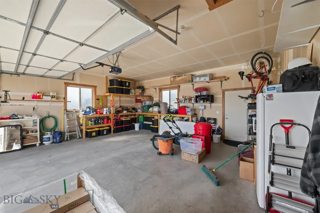 338 Expedition Drive Dillon MT 59725