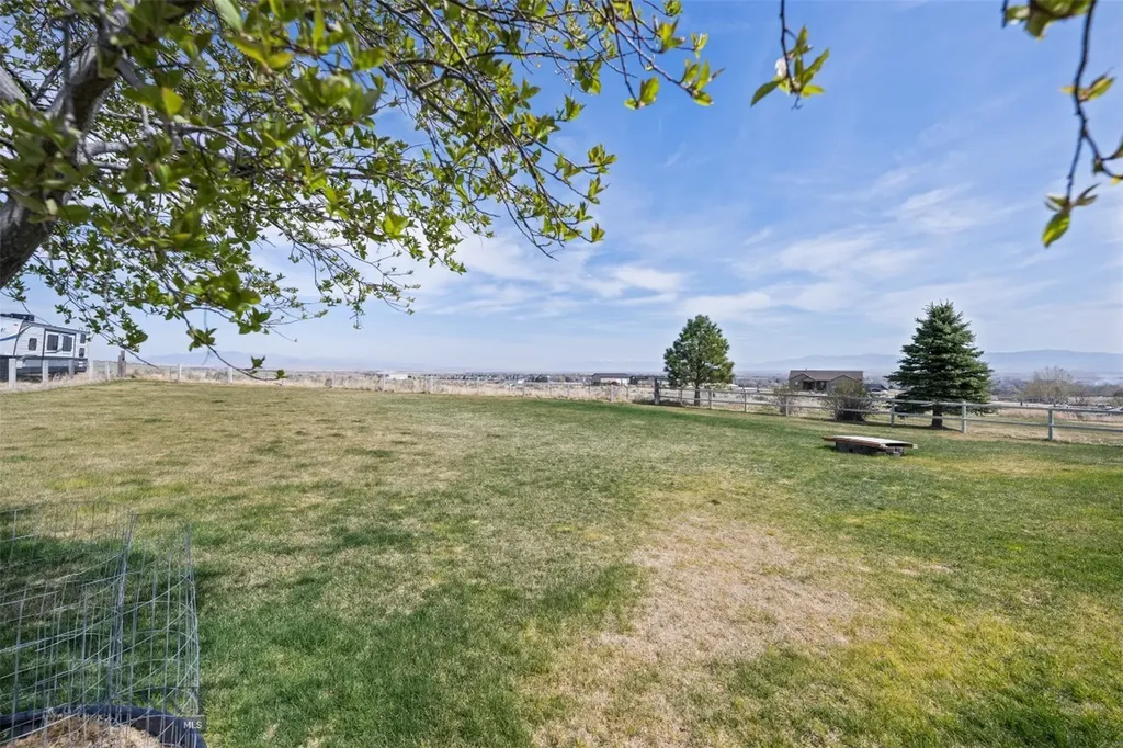 338 Expedition Drive Dillon MT 59725