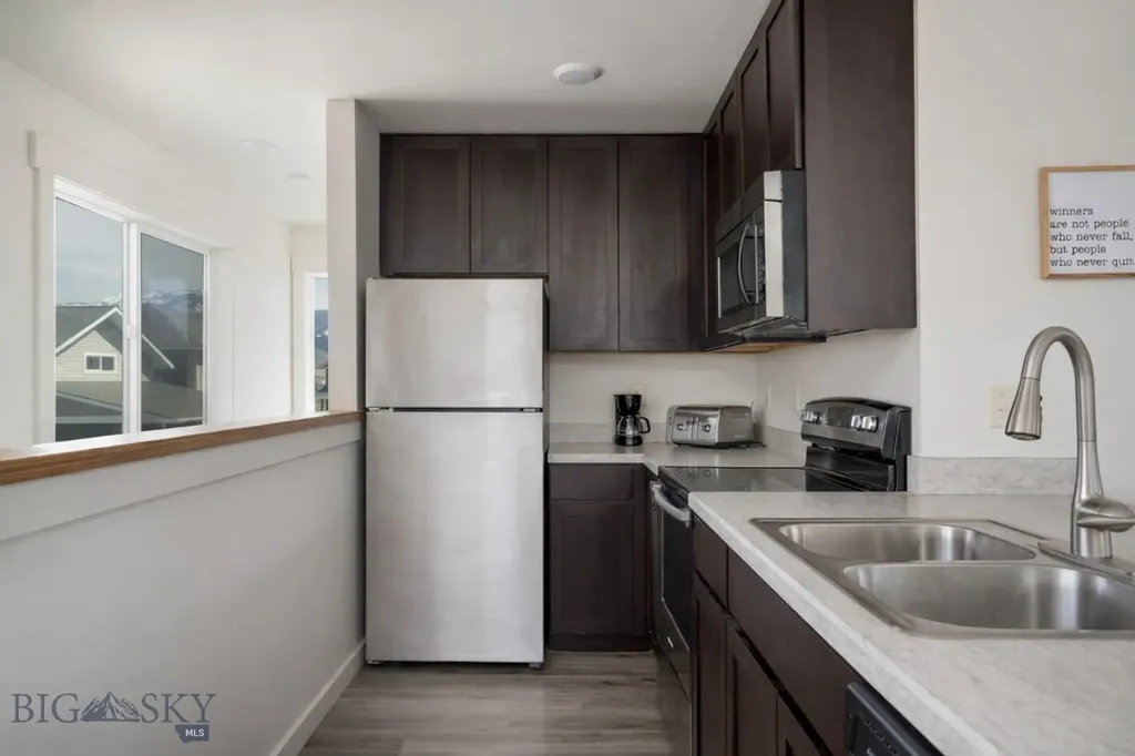 3376 Fen Way Bozeman MT 59718