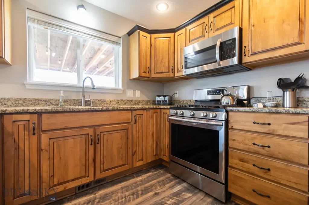 8116 Alamosa Circle Bozeman MT 59718