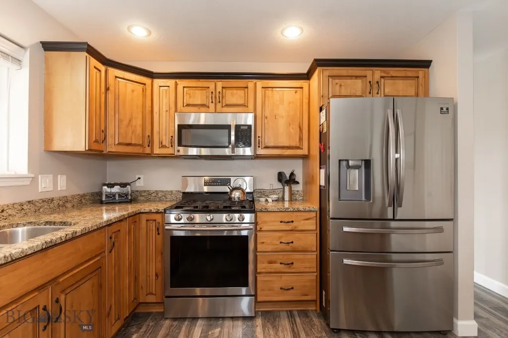 8116 Alamosa Circle Bozeman MT 59718