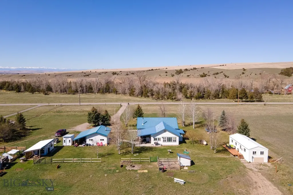 9150 Dry Creek Road Belgrade MT 59714