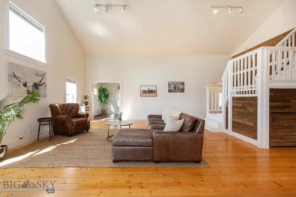 9150 Dry Creek Road Belgrade MT 59714