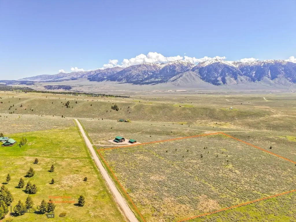 Tbd Lake Trail Cameron MT 59720