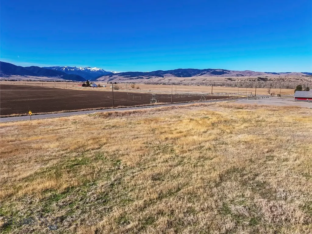 Tbd S Cottonwood Road Gallatin Gateway MT 59730