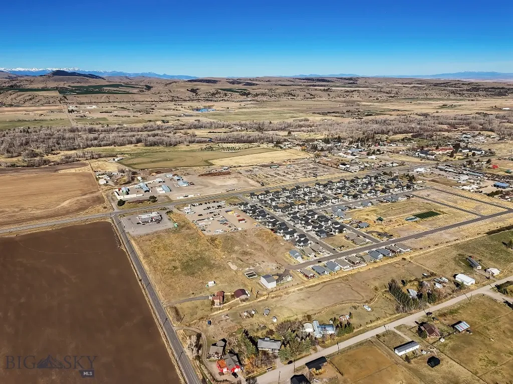 Tbd S Cottonwood Road Gallatin Gateway MT 59730