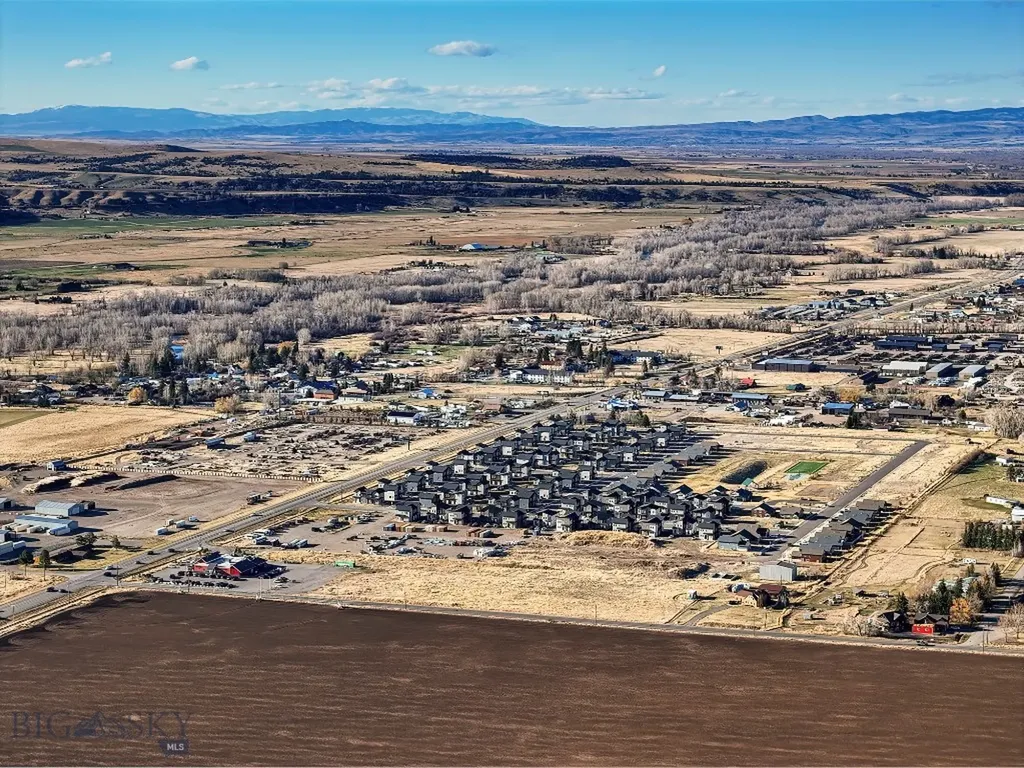 Tbd S Cottonwood Road Gallatin Gateway MT 59730