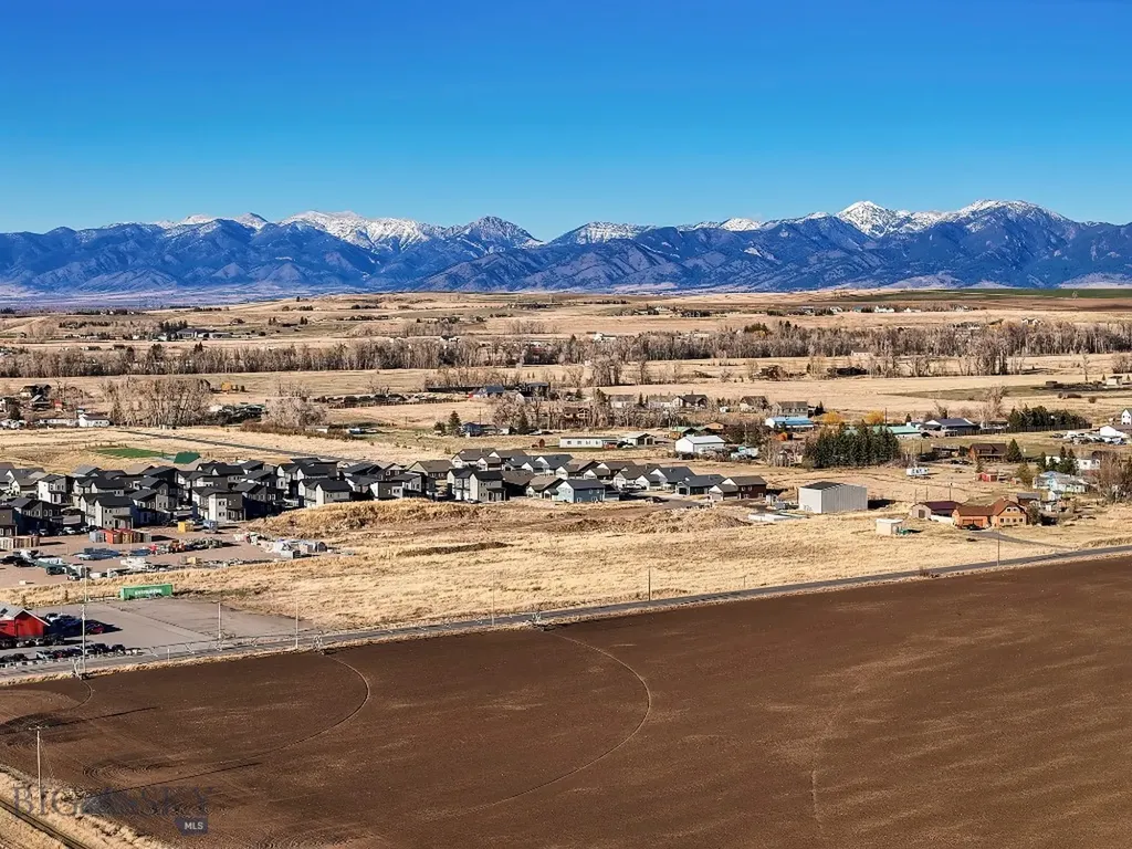 Tbd S Cottonwood Road Gallatin Gateway MT 59730