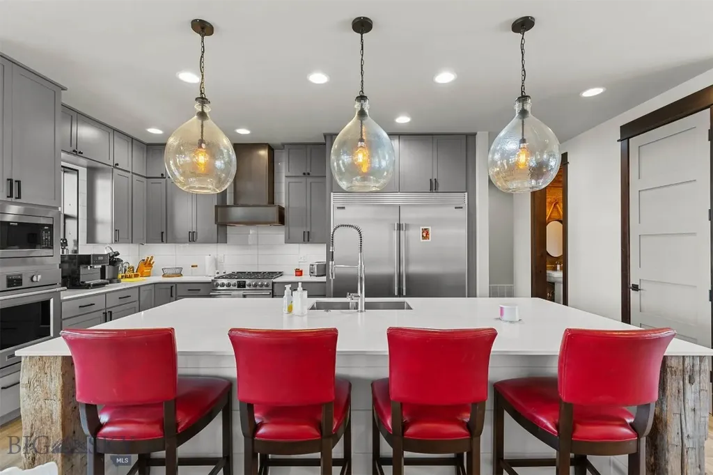 1410 Ryun Sun Way Bozeman MT 59718