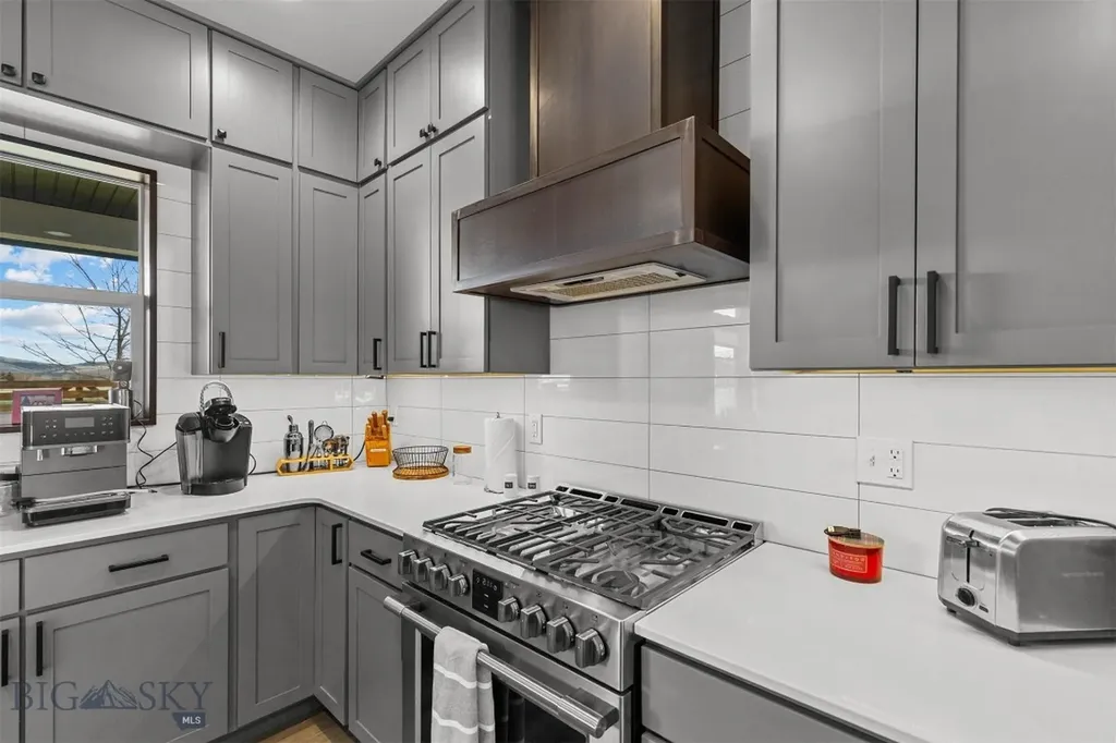 1410 Ryun Sun Way Bozeman MT 59718
