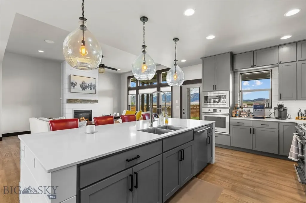 1410 Ryun Sun Way Bozeman MT 59718