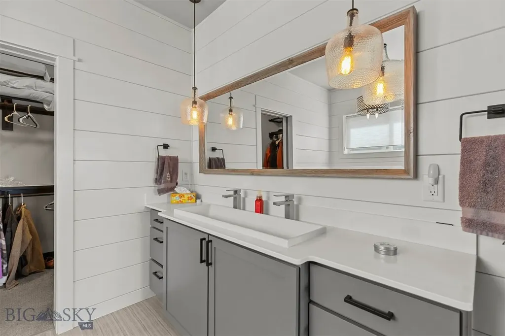 1410 Ryun Sun Way Bozeman MT 59718