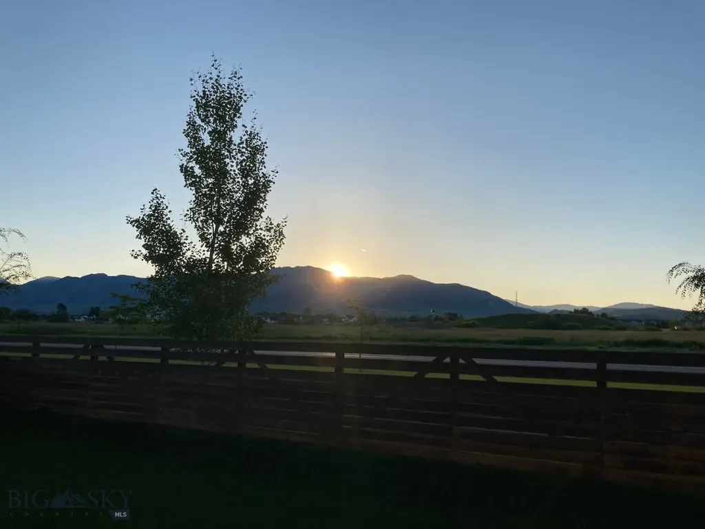 1410 Ryun Sun Way Bozeman MT 59718